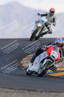 media/Oct-03-2022-Moto Forza (Mon) [[5f077a3730]]/Intermediate Group/Session 5 (Turn 12)/